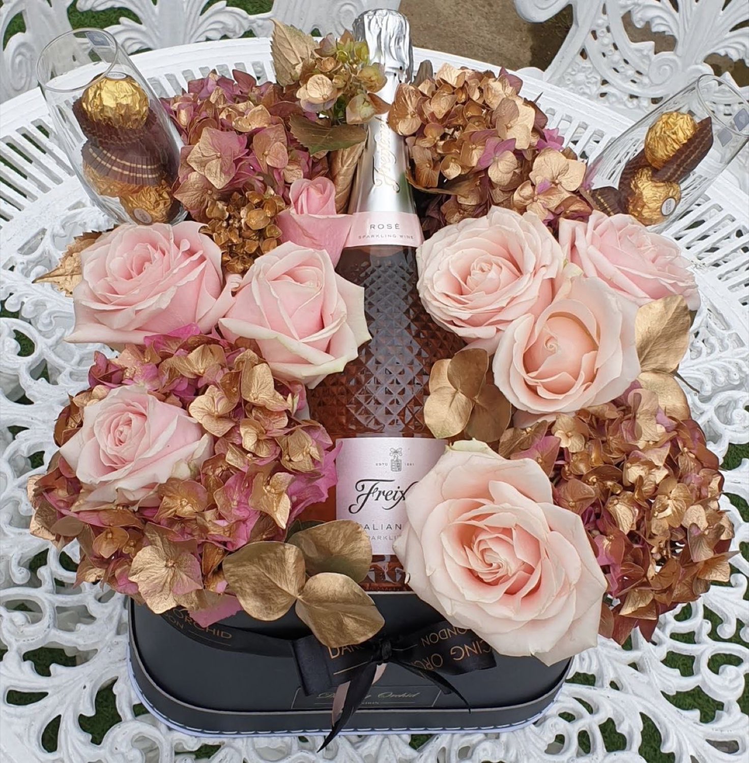 Event floristry by Dancing Orchid, North London florist