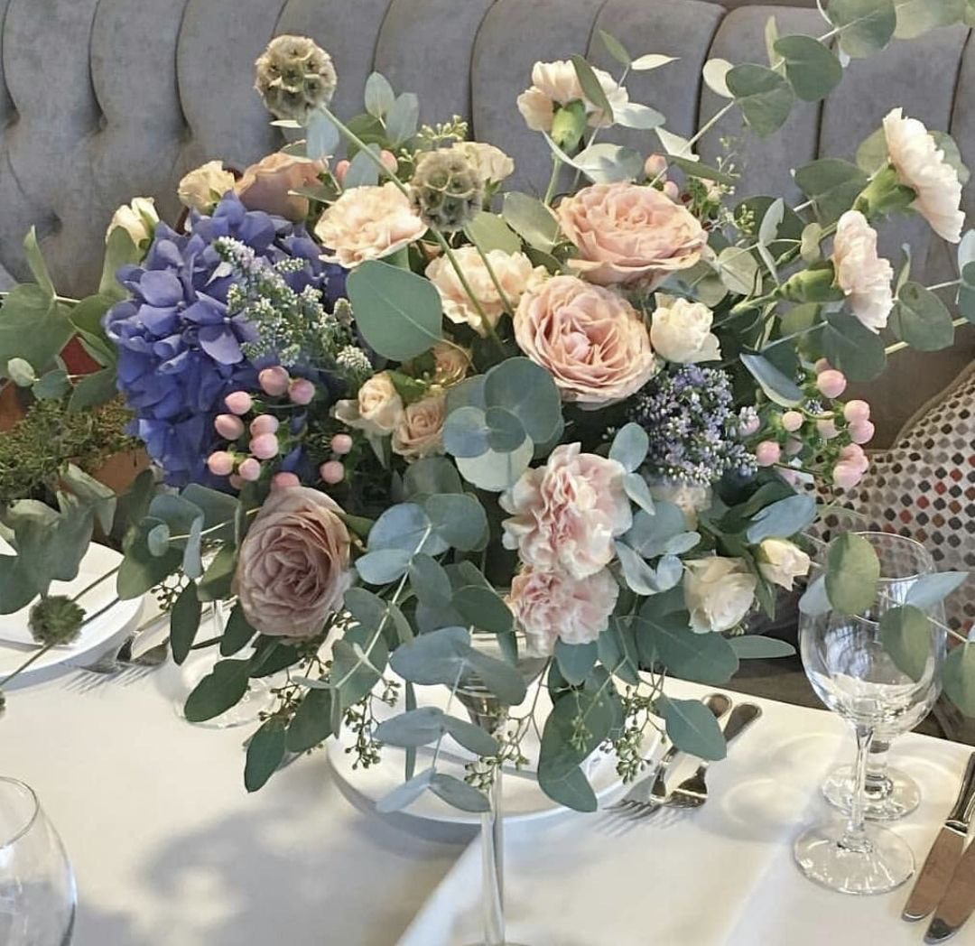 Hand-tied bouquet by Dancing Orchid, North London